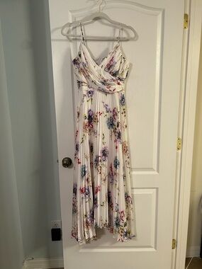 White House Black Market White Floral Pleated Midi Dress 4